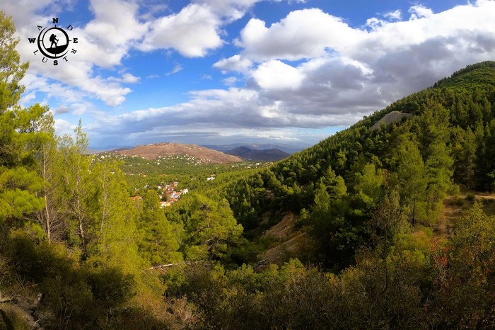 Dionisos Hiking 03