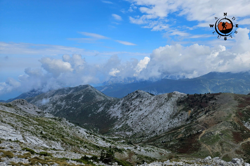 dirfis peak hiking rocky ascent 09